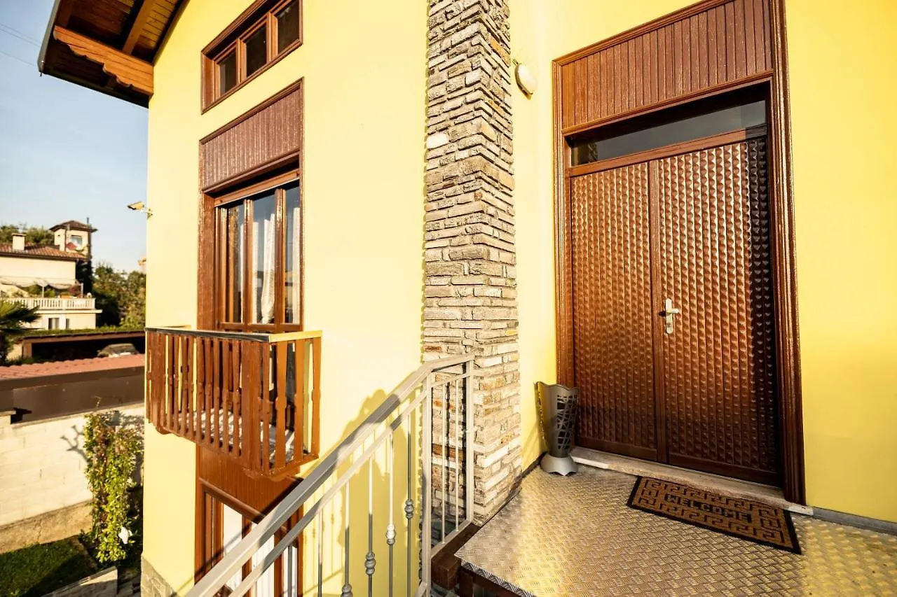 Milan Bergamo House - Mbh Apartment Cologno al Serio Italy